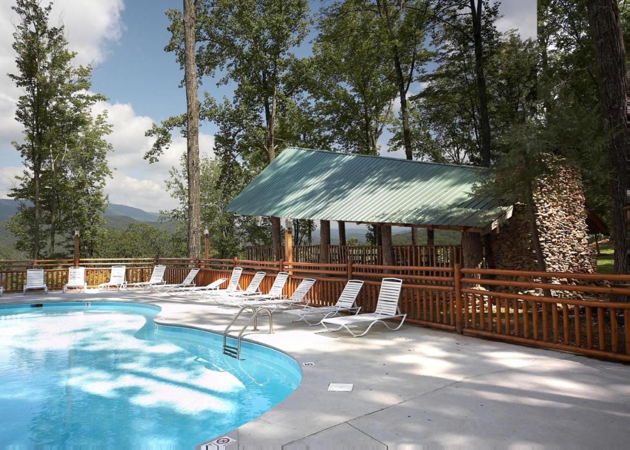 Bearfoot Inn #35 Sevierville Bagian luar foto